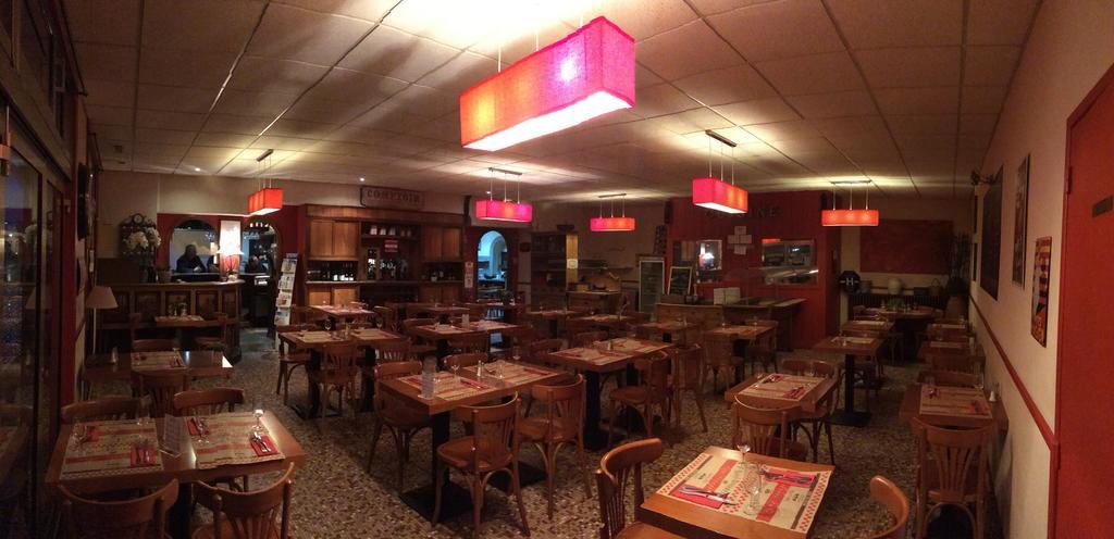 Hotel Les Voyageurs Les Sables-dʼOlonne Εξωτερικό φωτογραφία