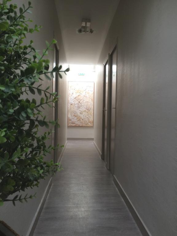 Hotel Les Voyageurs Les Sables-dʼOlonne Εξωτερικό φωτογραφία