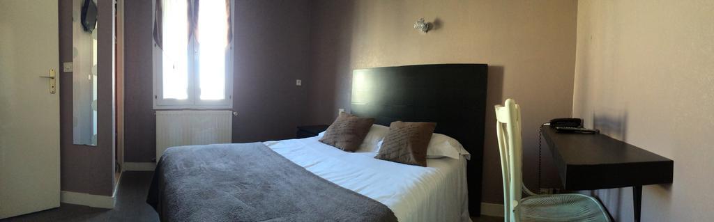 Hotel Les Voyageurs Les Sables-dʼOlonne Δωμάτιο φωτογραφία