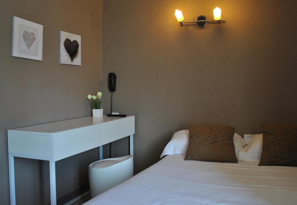 Hotel Les Voyageurs Les Sables-dʼOlonne Εξωτερικό φωτογραφία